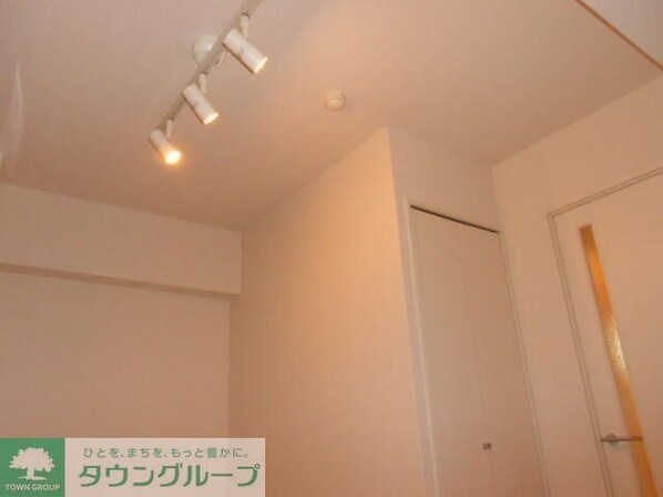 ヴァレッシア椎名町駅前シティの物件内観写真